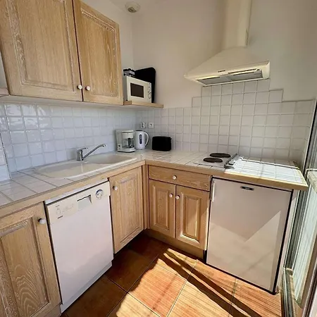 Avec Vue Et Climatisation - 4 Pers. - Fr-1-845-34 * Saint-Cyr-sur-Mer